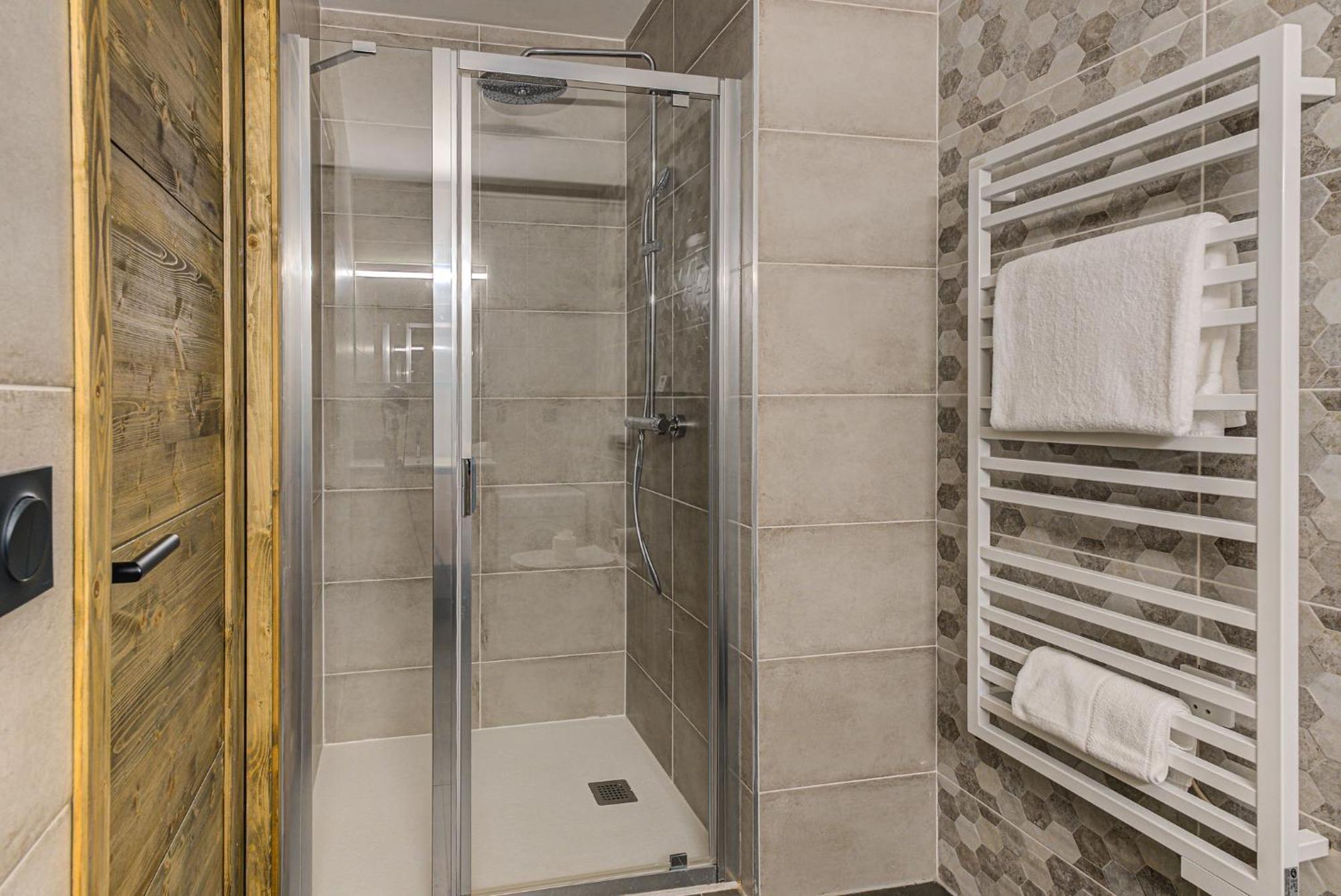 White Pearl A05 Modern Apartment Chamonix Alpes Travel Sleeps 4 To 6 Экстерьер фото